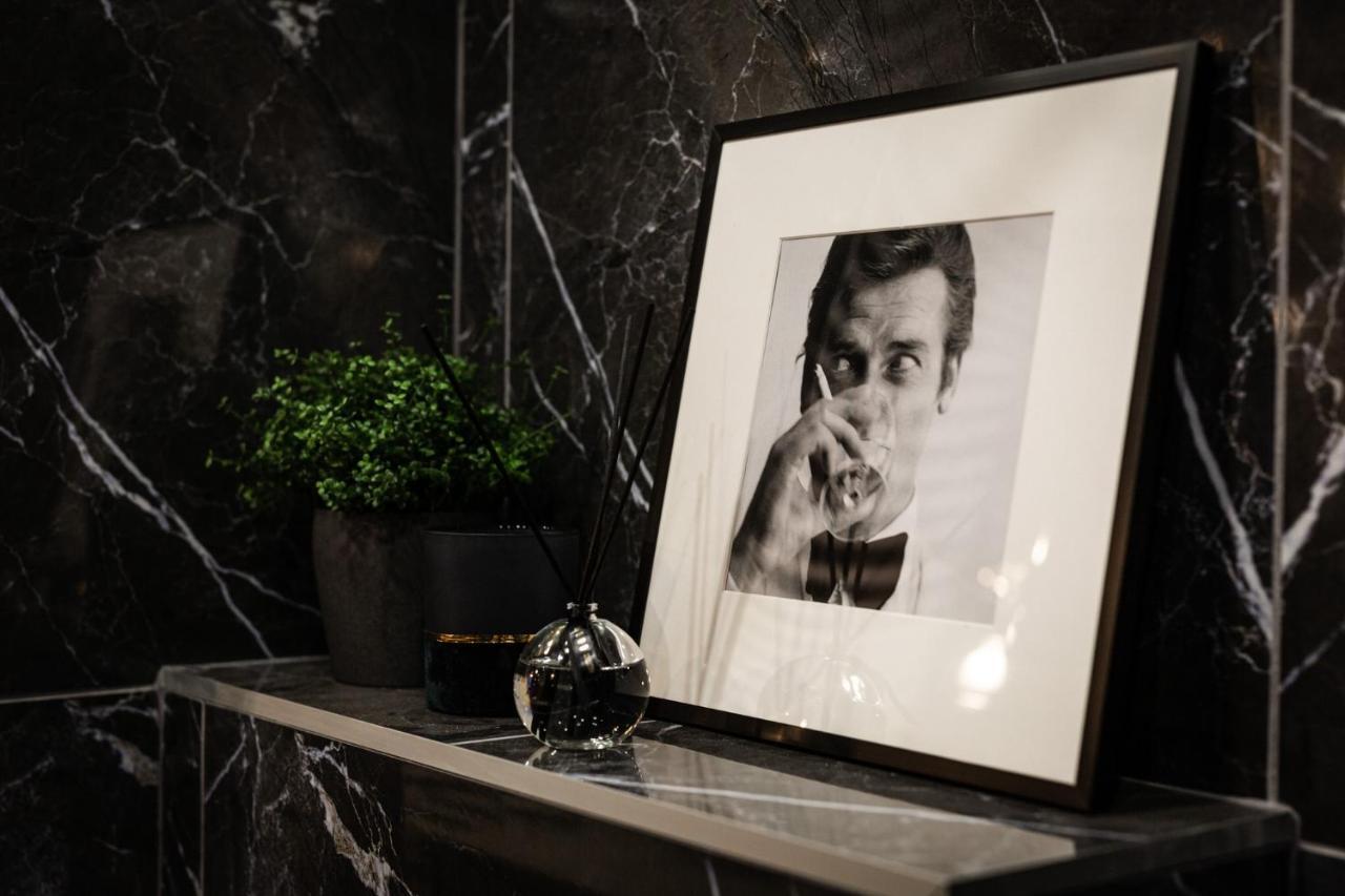 Brand New James Bond City Center Wilno Zewnętrze zdjęcie