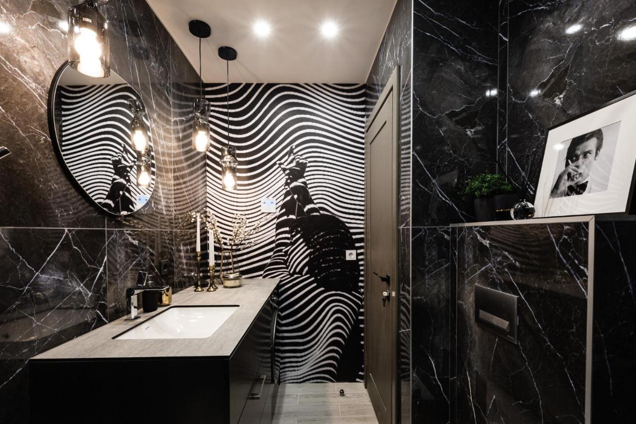 Brand New James Bond City Center Wilno Zewnętrze zdjęcie